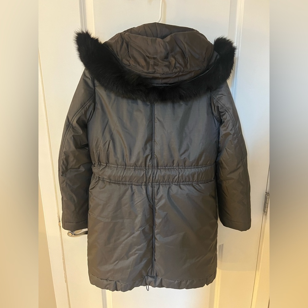 Burberry London Coat with fox fur trimmed hood - Picture 2 of 7